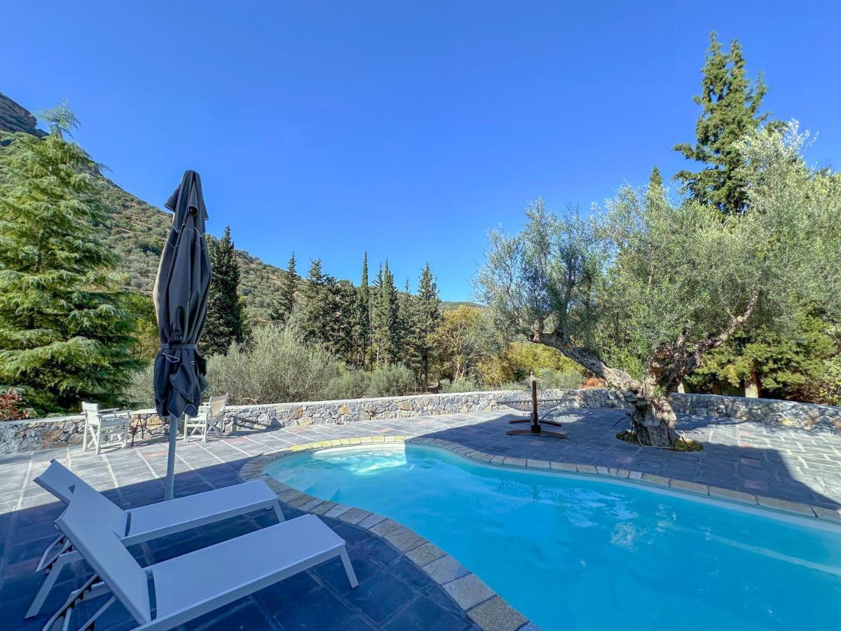 Casa Calma Villa Greece Diakopto Exterior photo